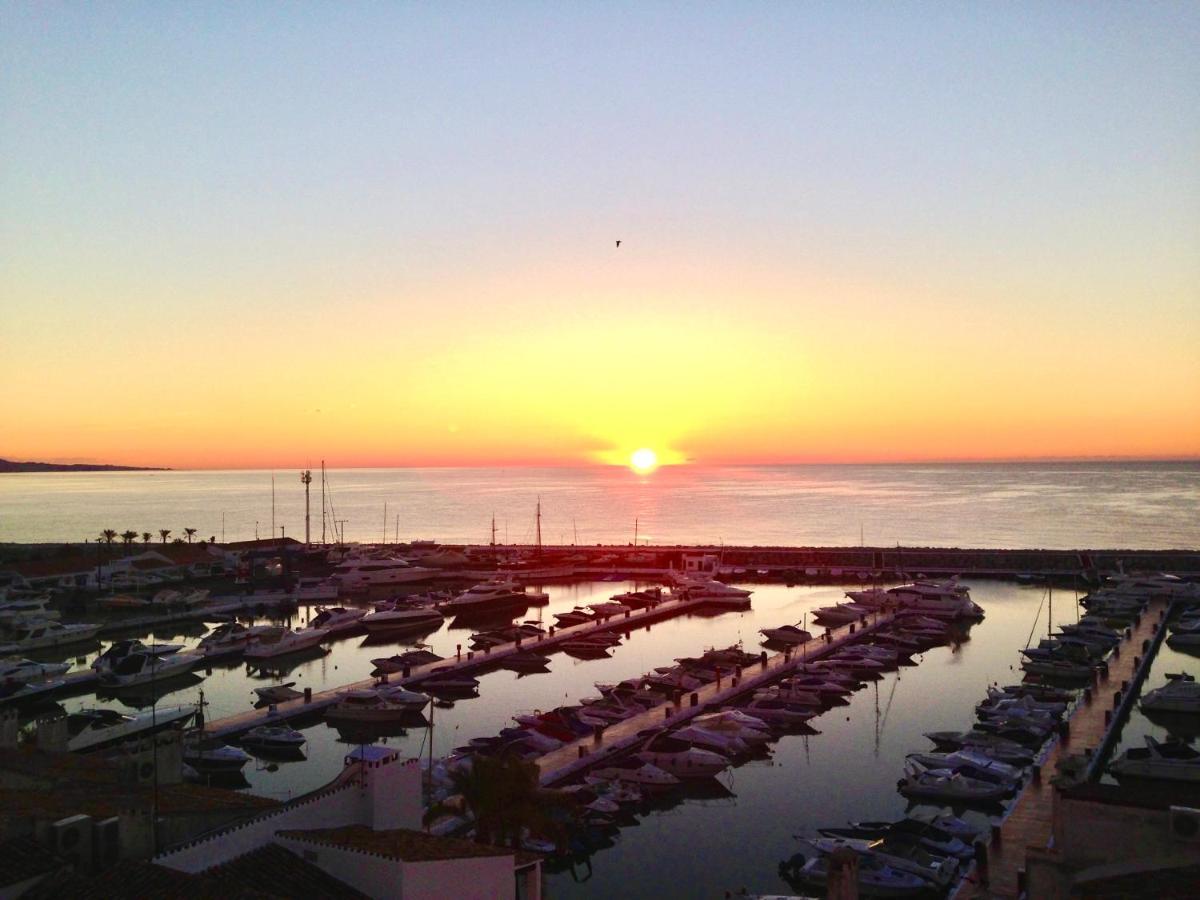 Апартаменты Luxury Puerto Banus Penthouse With Parking & Wi-Fi Марбелья Экстерьер фото